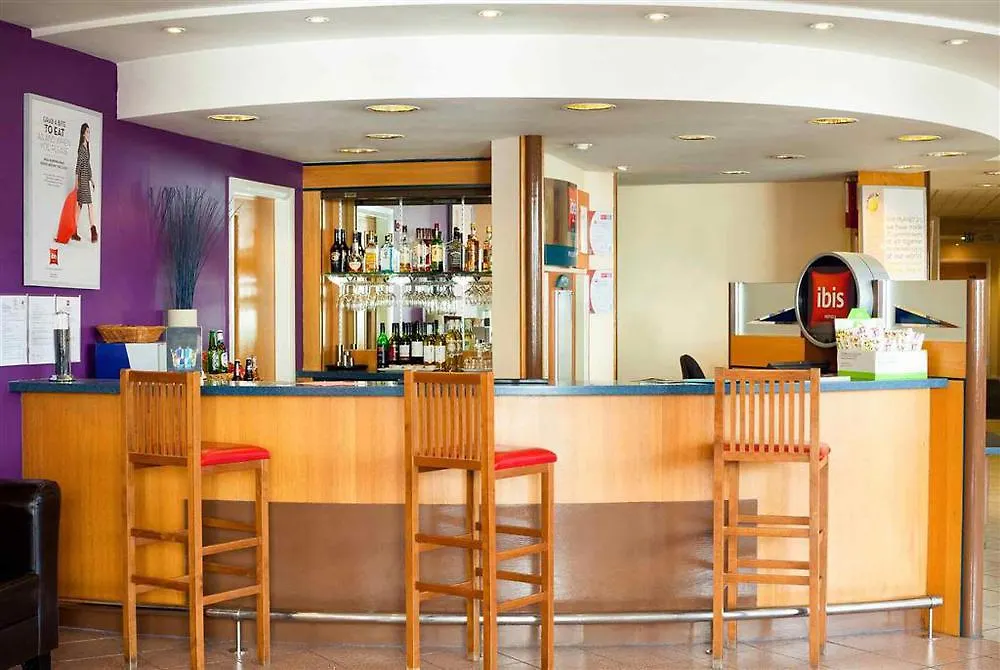 Ibis Cardiff Gate - International Business Park Hotel