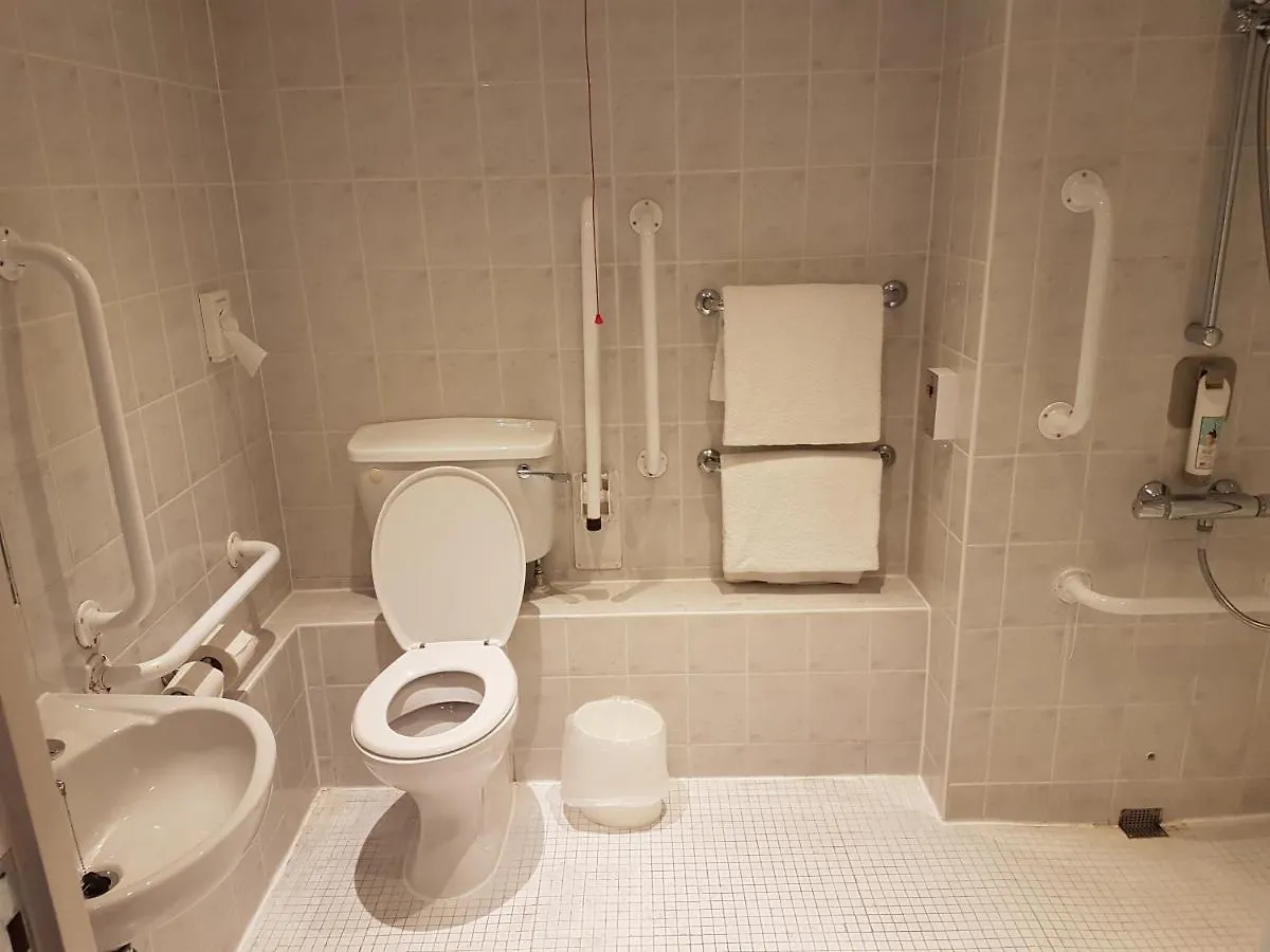 ***  Ibis Cardiff Gate - International Business Park Hotel United Kingdom